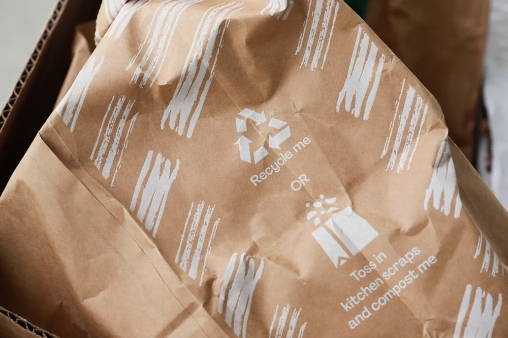 Packaging is your first impression—make it sustainable. 🌿📦
Consumers want brands that align with their values. Does your packaging reflect that?

Stand out. Show you care.

🔗 Read more: hubs.ly/Q03sT6910

#EcoPackaging #Sustainability #Millcraft