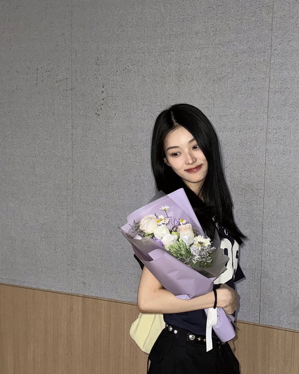 snghsource's tweet photo. 250630 | #SANGAH #상아 Instagram Update 📸

"Monthly SANGAH, June"

#LIGHTSUM #라잇썸 @CUBE_LIGHTSUM https://t.co/QvihuUuq4Q