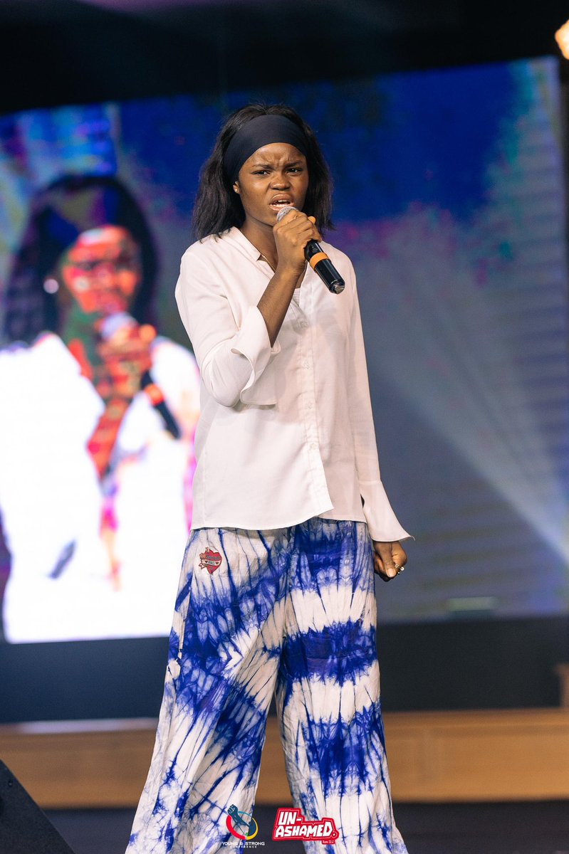 yasconference's tweet photo. The WordShipper🔥🔥

#YAS25 #UnAshamed #DoTooMuch https://t.co/lGtHvWxi6G