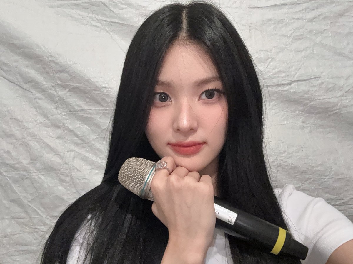 snghsource's tweet image. 250530 | #SANGAH #상아 Weverse Update 💬

"🎤🎤"

#LIGHTSUM #라잇썸 @CUBE_LIGHTSUM