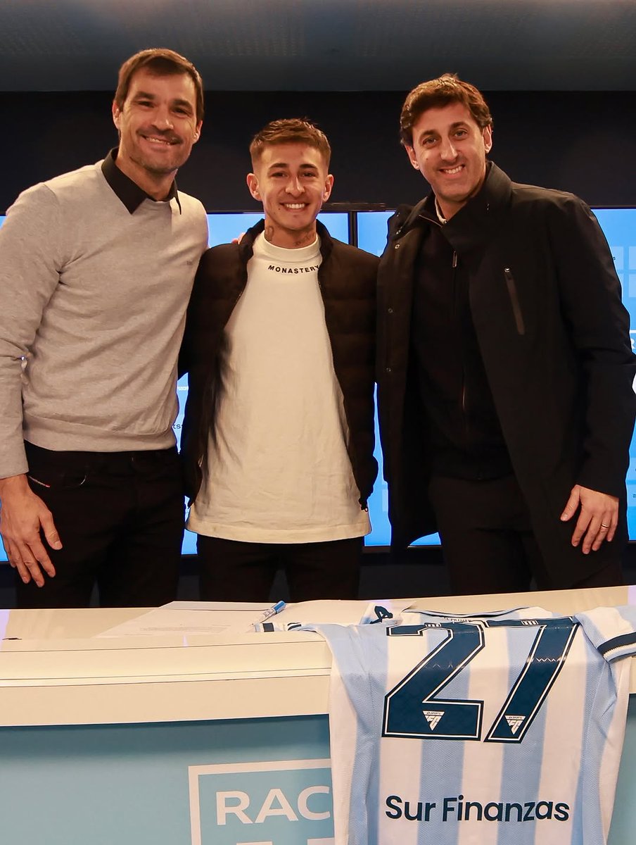 Paso a Paso RC (@pasoapasorc) on Twitter photo RENOVÓ ROJAS ✍🏼
👉🏼 El lateral de #RACING 🎓 extendió su contrato hasta finales del 2028.
📷 <a href="/RacingClub/">Racing Club</a> RENOVÓ ROJAS ✍🏼
👉🏼 El lateral de #RACING 🎓 extendió su contrato hasta finales del 2028.
📷 <a href="/RacingClub/">Racing Club</a>