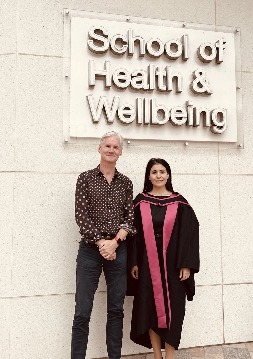 suicideresearch's tweet image. Huge congratulations to Dr @Goncaakosee who graduated with her PhD on future thinking and suicide risk today 🎉🎉