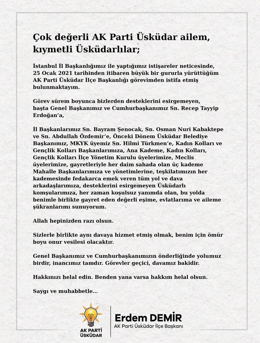 Ak parti Üsküdar ilçe başkanı Erdem Demir, Sosyal Medya hesabından ilçe başkanlığı görevinden istifa ettiğini duyurdu