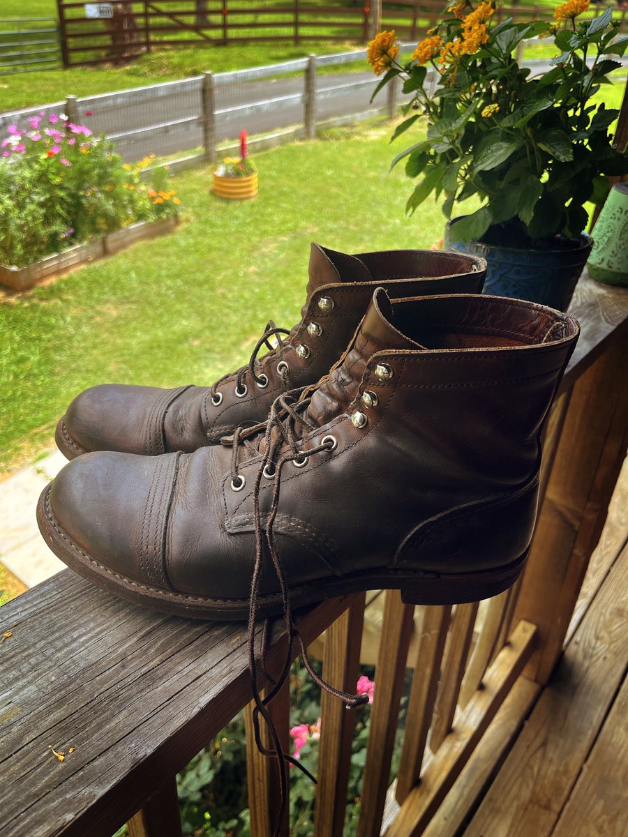Was DM’d that I post too many pictures of myself (not wrong🤷‍♂️) so I’m going to post pictures of my footwear for a bit!