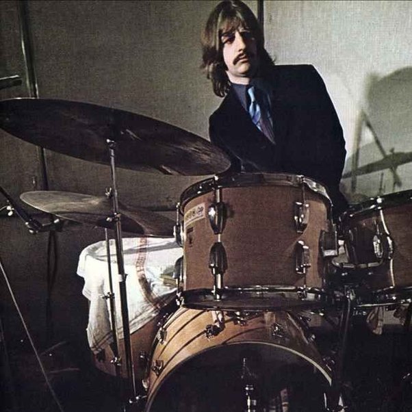 BeatlesPraise's tweet image. Today marks a new extreme in cognitive dissonance: A Beatle is 85 years old.
#HappyBirthdayRingoStarr
"So many people aren't hip to Ringo. He's got his own approach, and he drives everybody with a very funky beat. He inspired us so much that we wrote three songs that…