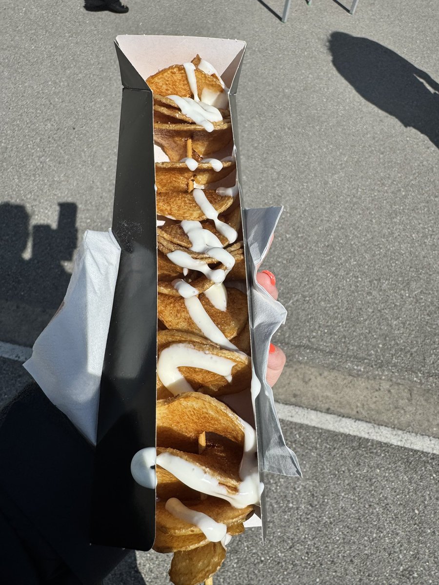 clark84_em's tweet image. The summer fayre @EdVicAcademy was a great event today. Lovely to see so many families and ex-pupils enjoying the event.The spiral fries stand was a big hit.Well done to our summer fayre committee who did a great job planning this to raise money for our pupils. @ExceedLP