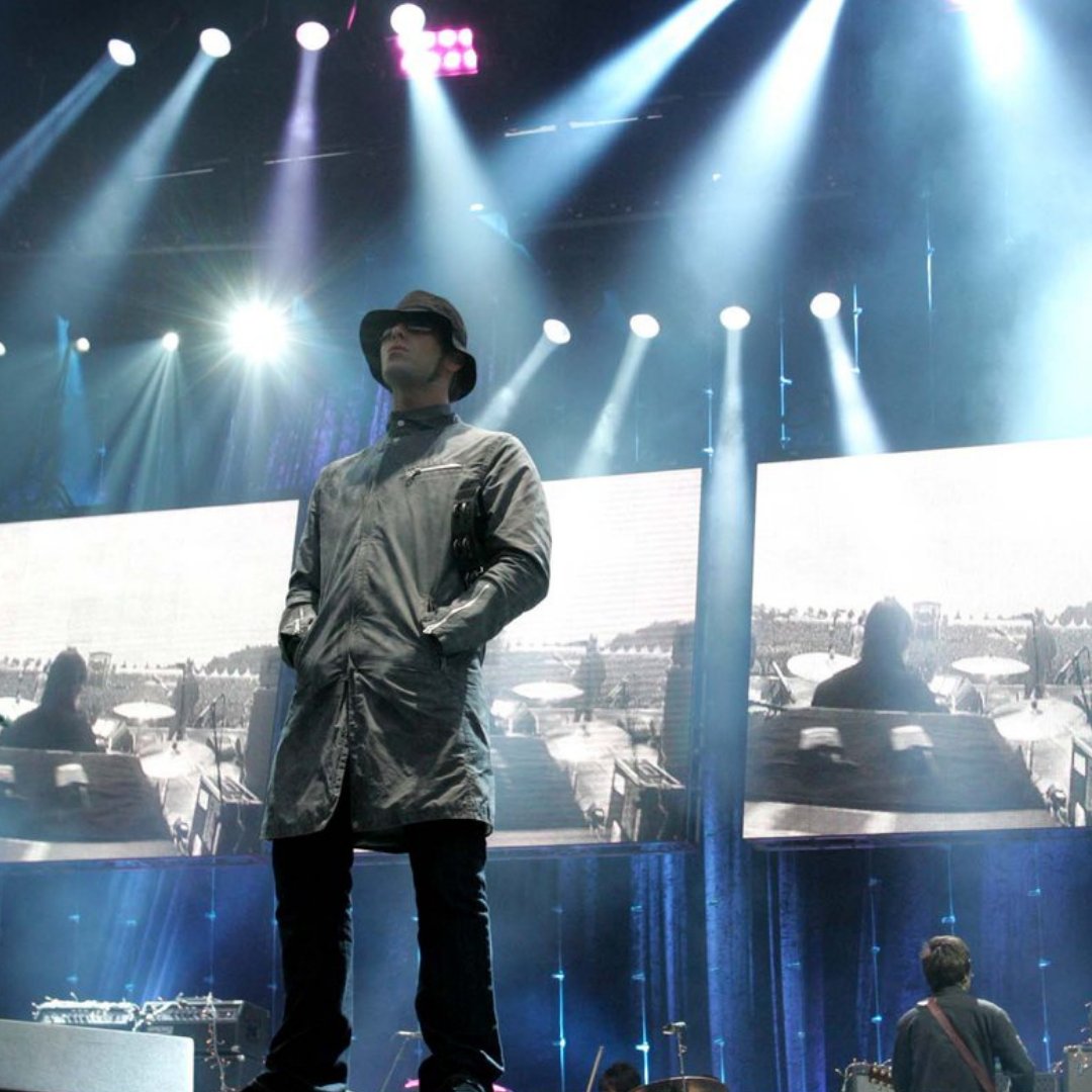 🎶 20 years since Oasis played Utilita Bowl (then The Rose Bowl)!
Were you there in 2005? Let us know 👇

We’re celebrating this Thursday with Hawks v Glamorgan, throwback tunes &amp; a post-match set from tribute band Owaysis 🎤

👉 loom.ly/CfS7yYo

#Oasis