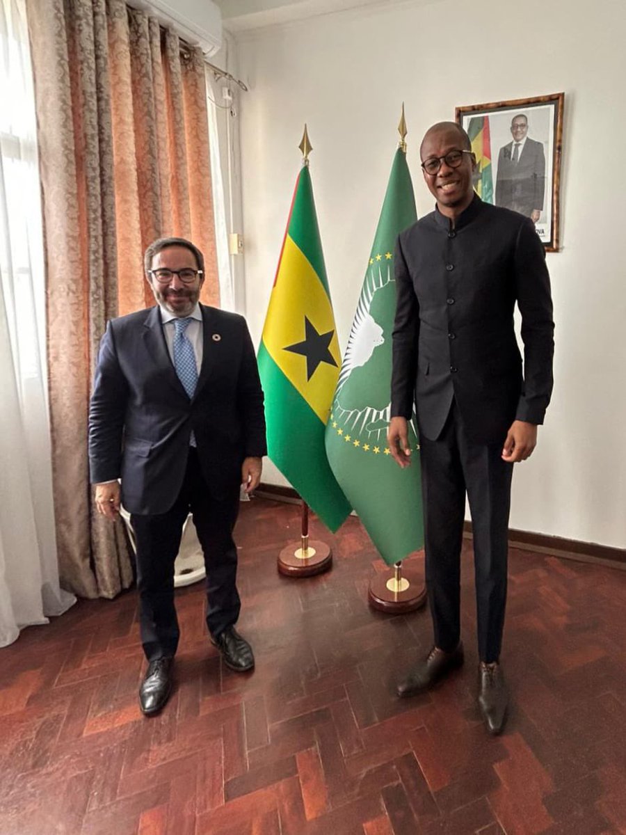 UNOPS_Chief's tweet image. Very productive meeting w/ Gareth Gaudalupe, Minister of Finance & Economy of São-Tomé-e-Príncipe. The sustainability & competitiveness on tourism, agriculture, fisheries ultimately depends on infrastructure & procurement. We discussed concrete projects & partnership with @UNOPS.