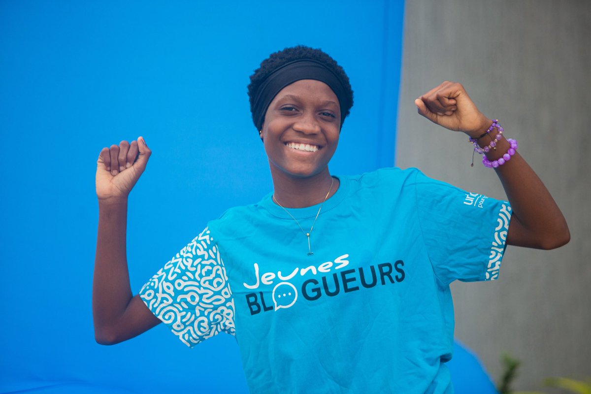 UNICEF Côte d'Ivoire (@unicef_civ) on Twitter photo « J’ai organisé mon emploi du temps pour concilier mes études et mon engagement au sein de <a href="/JBlogueursCi/">Jeunes Blogueurs Côte d'Ivoire</a>. Aujourd’hui, j’ai eu mon #BAC et je continue à apprendre pour réaliser mon rêve : devenir animatrice télé. » - Falima, 15 ans.
Félicitations à tous les bacheliers 🥳
#bac2025 « J’ai organisé mon emploi du temps pour concilier mes études et mon engagement au sein de <a href="/JBlogueursCi/">Jeunes Blogueurs Côte d'Ivoire</a>. Aujourd’hui, j’ai eu mon #BAC et je continue à apprendre pour réaliser mon rêve : devenir animatrice télé. » - Falima, 15 ans.
Félicitations à tous les bacheliers 🥳
#bac2025