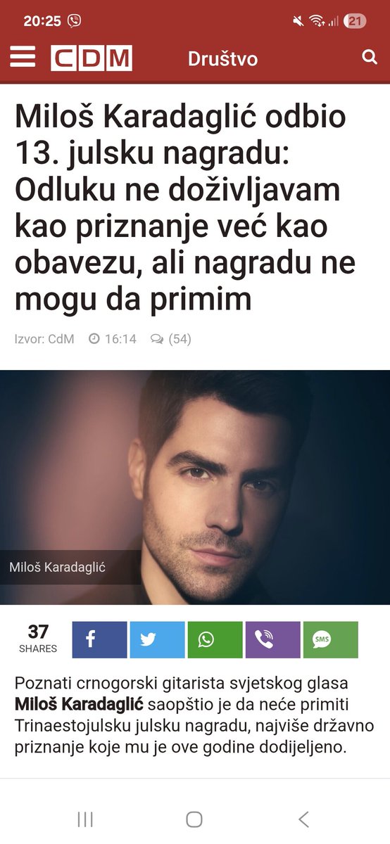 Nije CG Bećir Vuković, četništvo i Mandić - CG je kultura i Karadaglić.
Nagrade su najbolja slika rupe u koju smo upali. Surova analogija - 93. je nagrađen ratni zločinac Karadžić a 2025. njegov sljedbenik Bećir Vuković.
To je pravi skener kuda ide društvo a ne štrikovi i