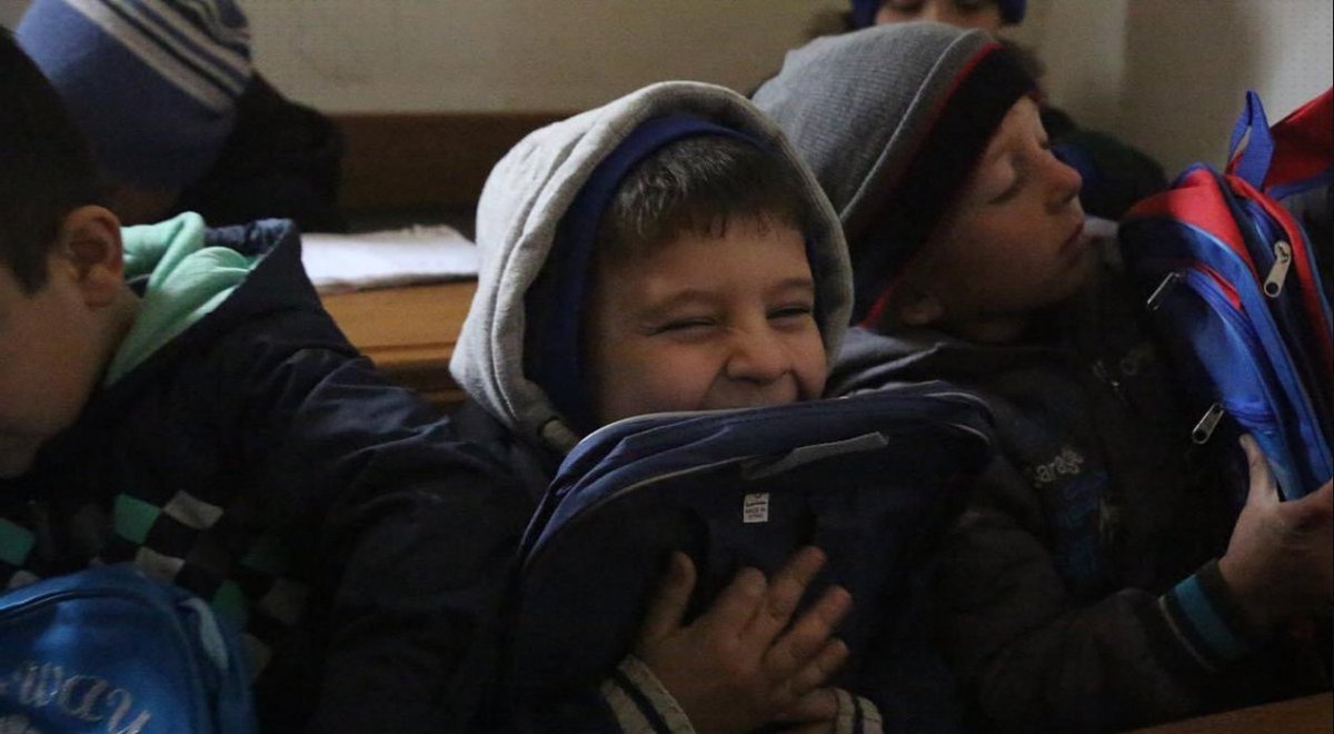 Şehidimizin izinden giderek iki kızım adına iki yetim yavrumuzun sponsorluğuna başladık. Ömrümüz vefa ettiği sürece devam edeceğiz inşallah. 

Bu paylaşımı şehidimizin mirasına sahip çıkmaya, mirasını yaşatmaya teşvik amacıyla yazdım. Unutmayalım bir yetim gülerse dünya güler.