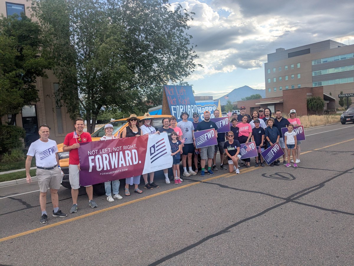 FWDUtah's tweet image. We were so happy to see all the smiling faces turn out at the 4th of July parade to represent Forward Utah. Thanks so much to everyone who showed up and cheered us on!