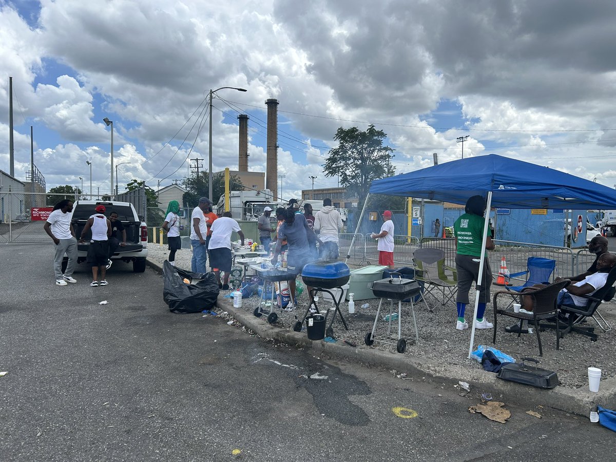 sbcmw's tweet image. DC 33 presser with AFSCME national prez Lee Saunders starting now at the location where two picketing city employees were hit by a drunk driver last week