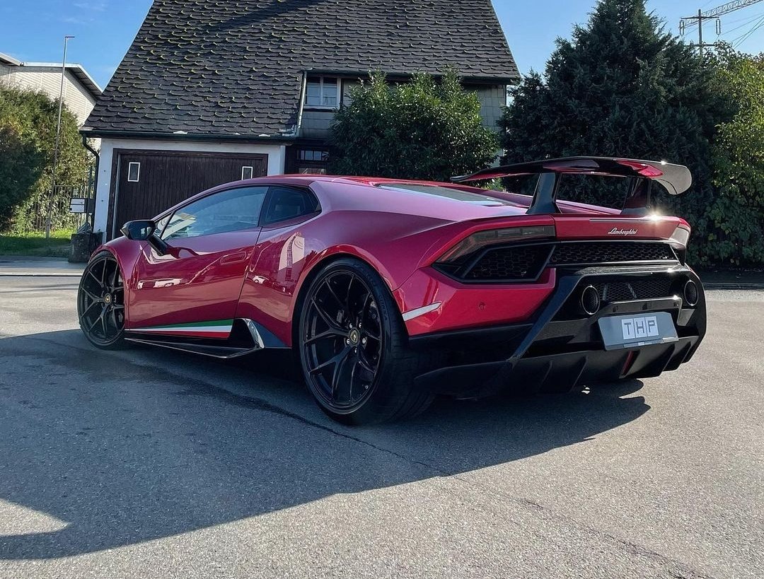 DailyLamboTM's tweet image. Lamborghini Huracán Performante