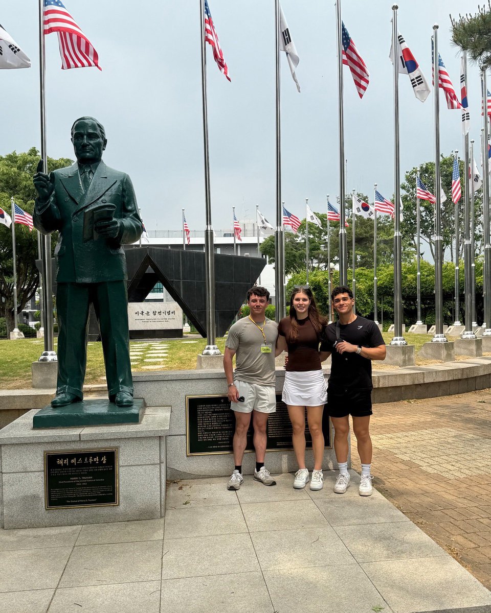 DeanUsma's tweet image. “To be prepared is half the victory.” -Miguel de Cervantes
At West Point, preparation is a mindset. Cadets push themselves in and beyond the classroom to build the skills, confidence, and creativity needed to lead in the face of uncertainty.
Victory starts here!