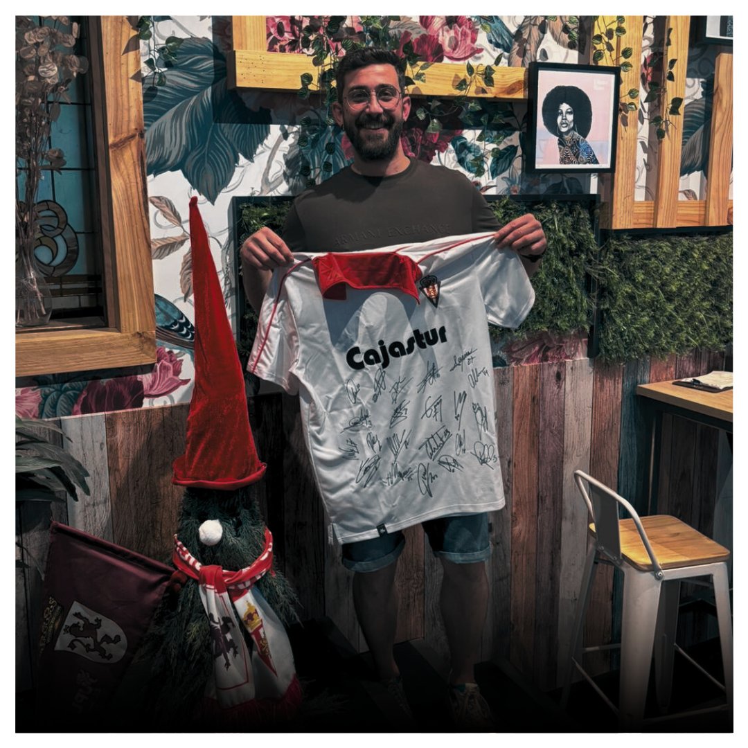 PS ElLeónRojiblanco 🦁🔴⚪ (@psleonrojblanco) on Twitter photo ✅ El ganador de nuestro tradicional sorteo recibe su premio
✍️ Camiseta firmada por la plantilla del <a href="/RealSporting/">Real Sporting</a>
#PuxaSporting #PSElLeónRojiblanco🔴⚪️🦁 ✅ El ganador de nuestro tradicional sorteo recibe su premio
✍️ Camiseta firmada por la plantilla del <a href="/RealSporting/">Real Sporting</a>
#PuxaSporting #PSElLeónRojiblanco🔴⚪️🦁