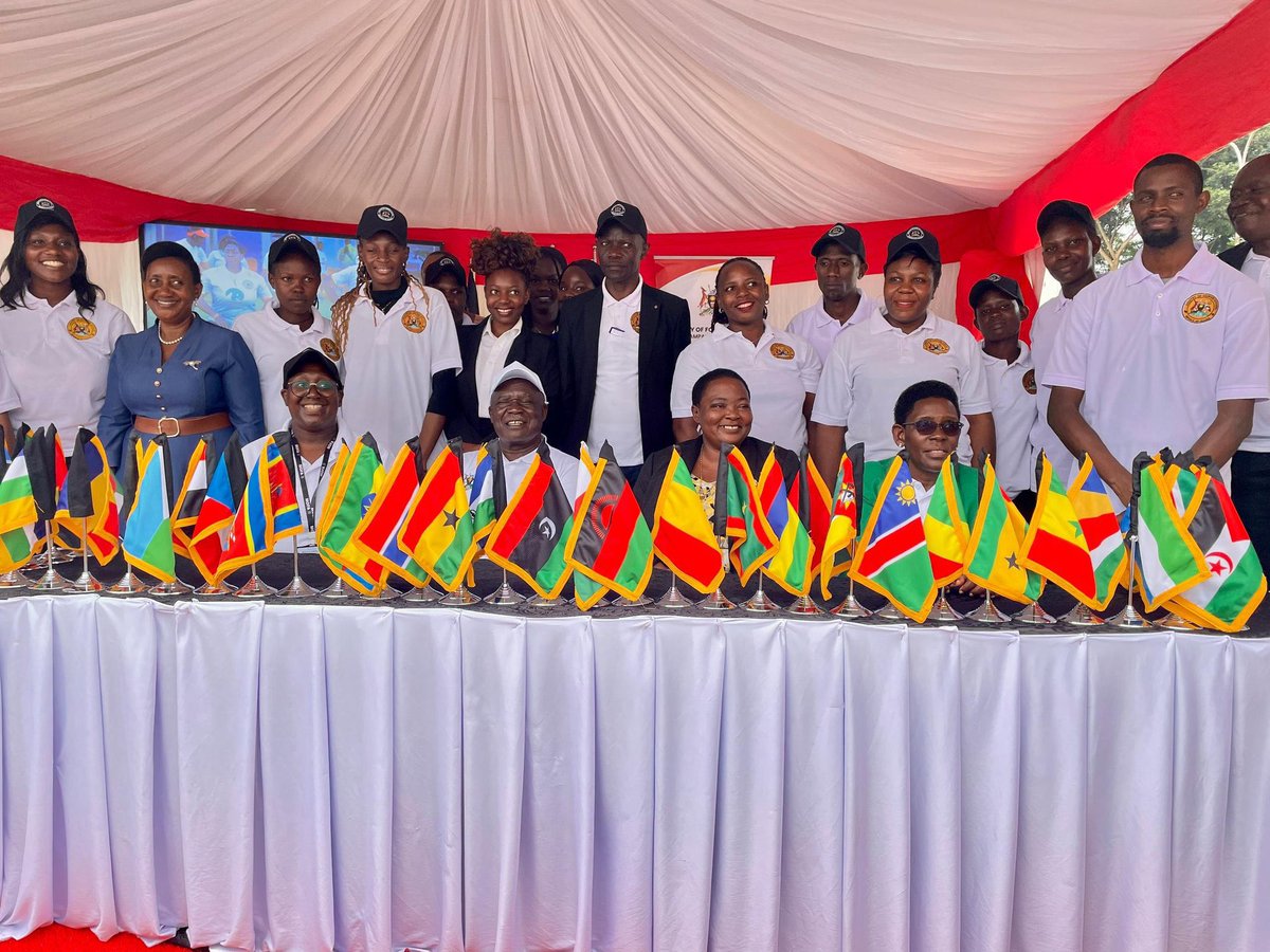 tumu_tungire's tweet photo. Today, July 7th, 2025, Ministries, Departments &amp; Agencies gathered at Kololo Independence Grounds to showcase their work and share insights with the public.
Insightful discussions and engagements took place at the @OPMUganda pavilion.

#APSDUG25 #PublicValue #ExpertLedSessions https://t.co/NMfpBlGzXG