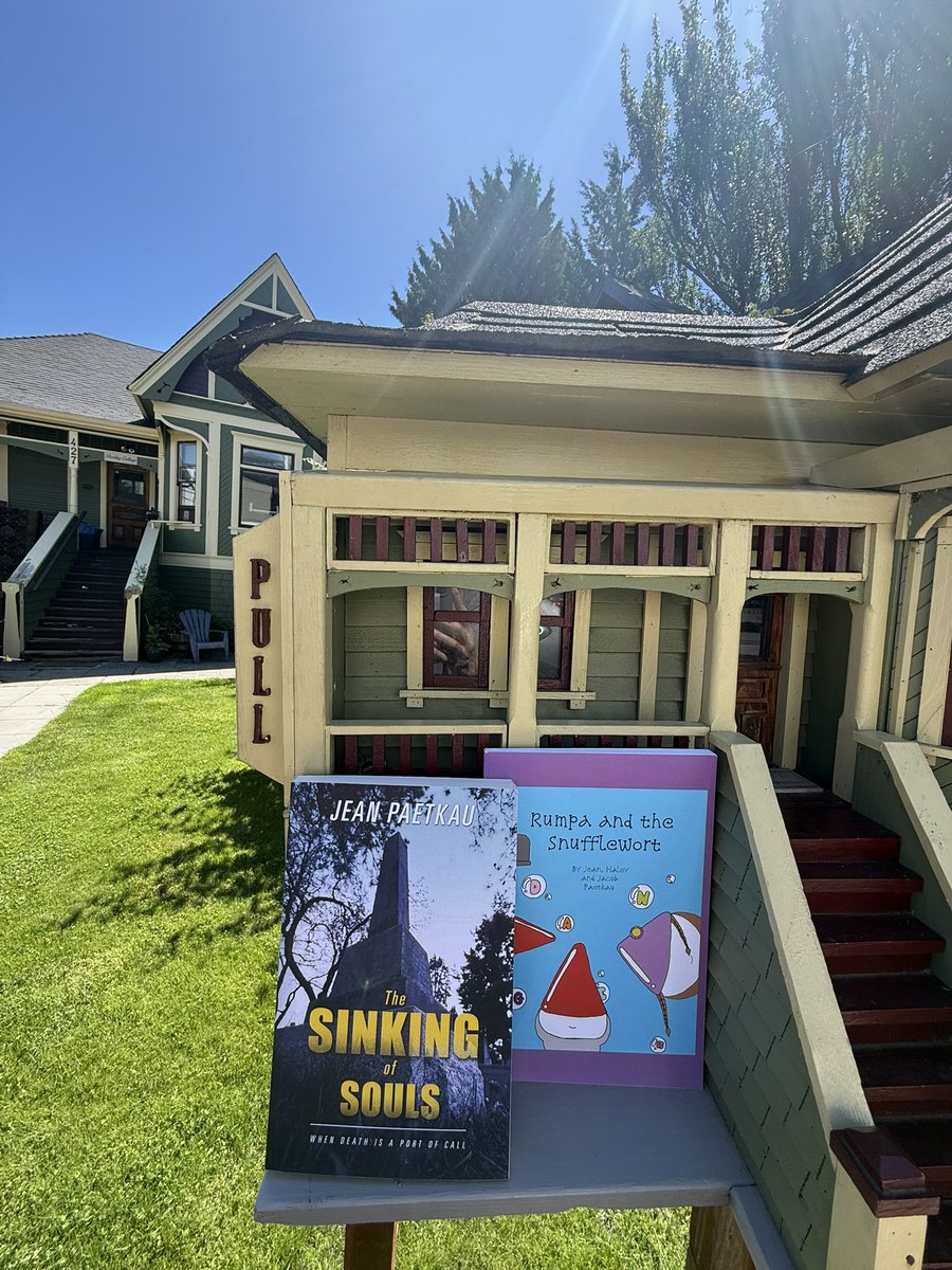 snufflewort's tweet image. A lucky murder mystery lover and a kid who enjoys a Snufflower adventure can pick up a copy of my books at my favourite Victoria little library! But you better be quick! #freelittlelibrary #yyj #fuckcancer #readingcommunity