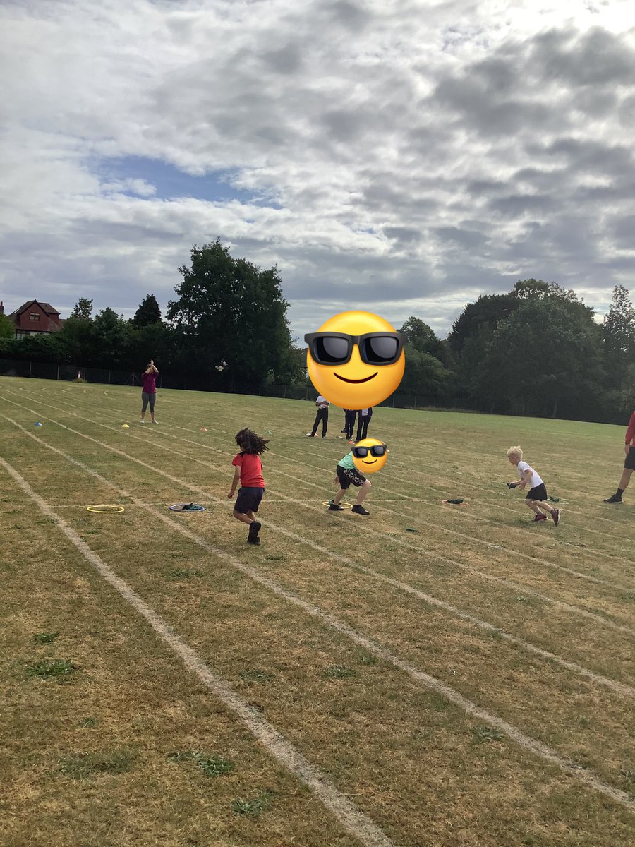 Rachel Micklewright tweet media