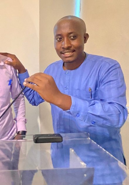 Allow me use this space to wish Uncle Bruce a very blessed birthday hope am not late.happy birthday to u dia more years of winning 
#goldenpost
#ucc