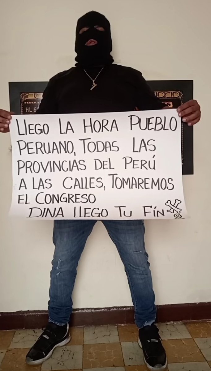 Los votantes de Dina Boluarte amanecieron chistosos.