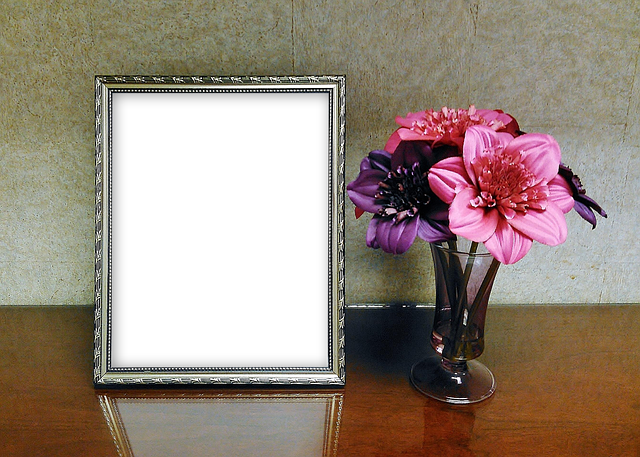 Ordering your custom size picture frames is a breeze with our user-friendly online platform. Simply visit our design studio, explore the options, and bring your vision to life: picturegalleryuk.com/picture-frames #customsizepictureframes #pictureframes #pictureframing