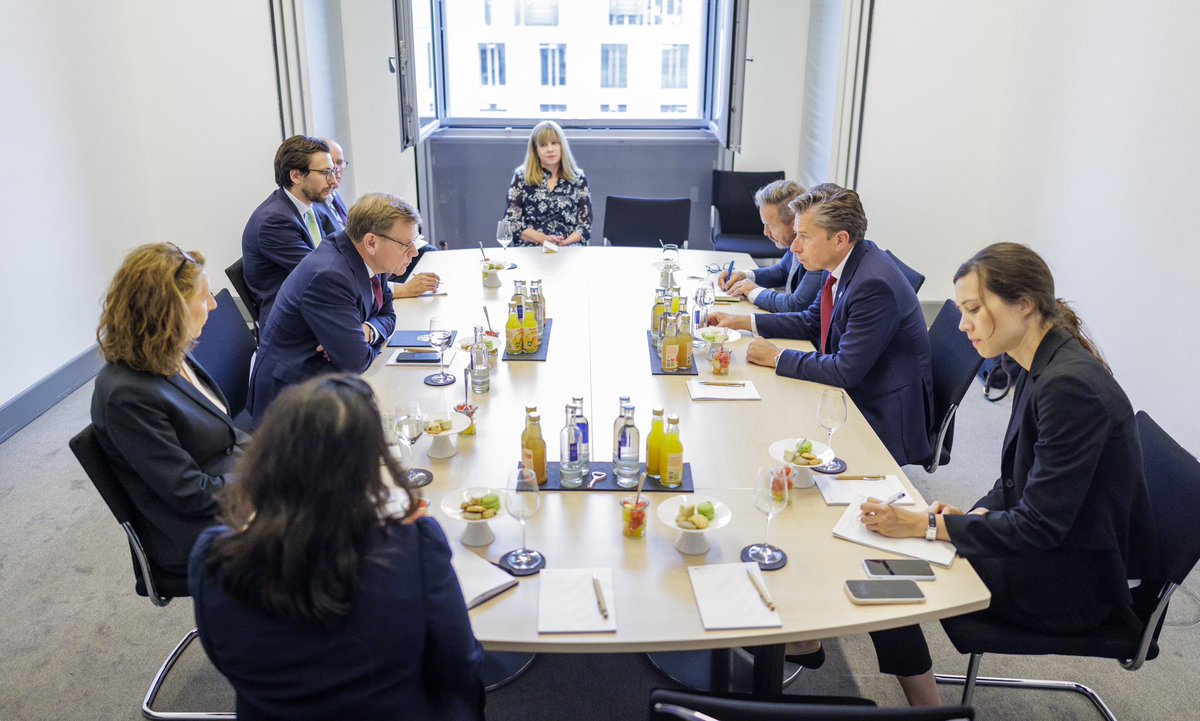 GermanyDiplo's tweet image. Crises and conflicts are rising dramatically. With global funding in decline, @UNReliefChief Fletcher and @AussenMinDE agree: We must coordinate humanitarian aid better &amp;amp; use it more efficiently. As one of the largest donors, 🇩🇪 supports the reform of the humanitarian system.