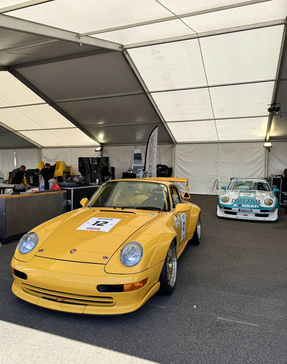 Steph_Lbb's tweet image. Oui, j’aime les Porsche ! (et y en avait plein 😋)
#LeMansClassic2025