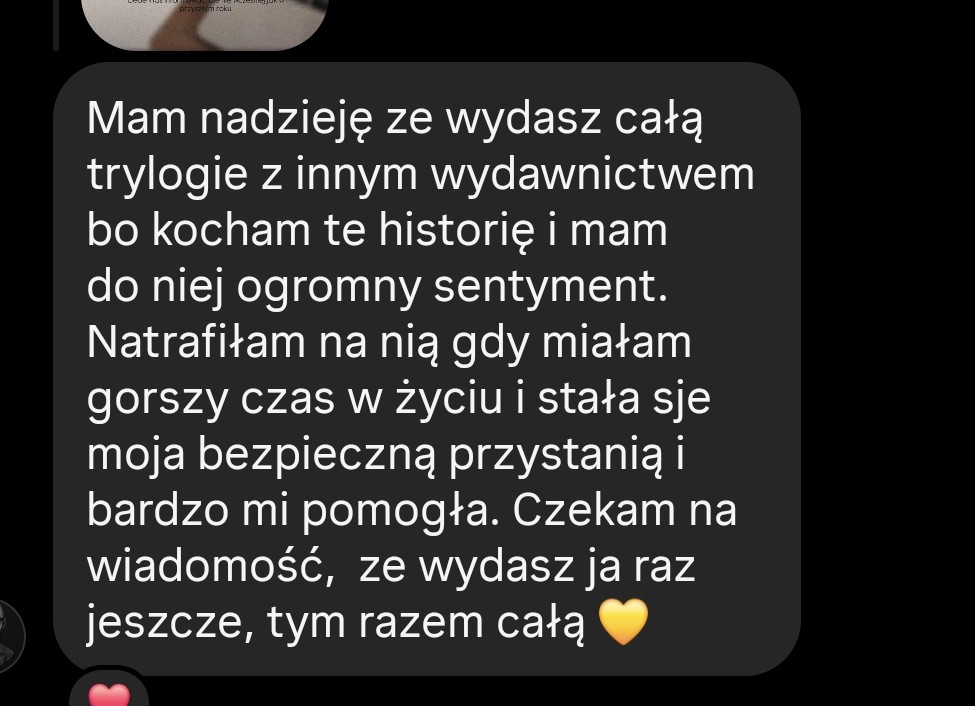 autorka_hope's tweet photo. Kocham te wszystkie wiadomości na instagramie odnośnie #trylogiafire Jest ich taka masa, że jestem w szoku i nie przypuszczałam, a może zwyczajnie zapomniałam, że tyle osób lubiło tę trylogię... 🥺 https://t.co/RE4byeJXyb