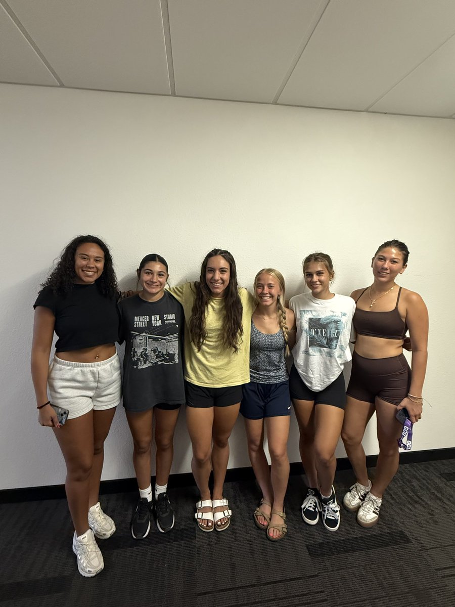 GCU_WSoccer's tweet image. Move-In Day! 🚚⚽️

#LopesUp