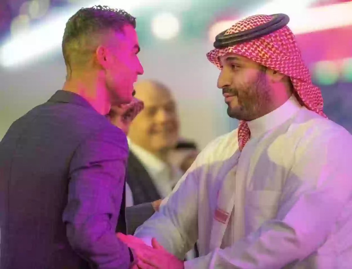 barazi_sha63110's tweet image. إلى سمو سيدي ولي العهد الأمير محمد بن سلمان – حفظكم الله –

نحن جماهير #النصر نرفع صوتنا بثقة، فالنصر اليوم يتعرّض لإجحاف واضح تحت مظلة #صندوق_الاستثمارات_العامة.

تم تعيين إدارة فاشلة، لا تُمثل طموحات الكيان، وبدلاً من الدعم تم تطبيق سياسة “التقشف”، وكأن النصر لا يستحق إلا…