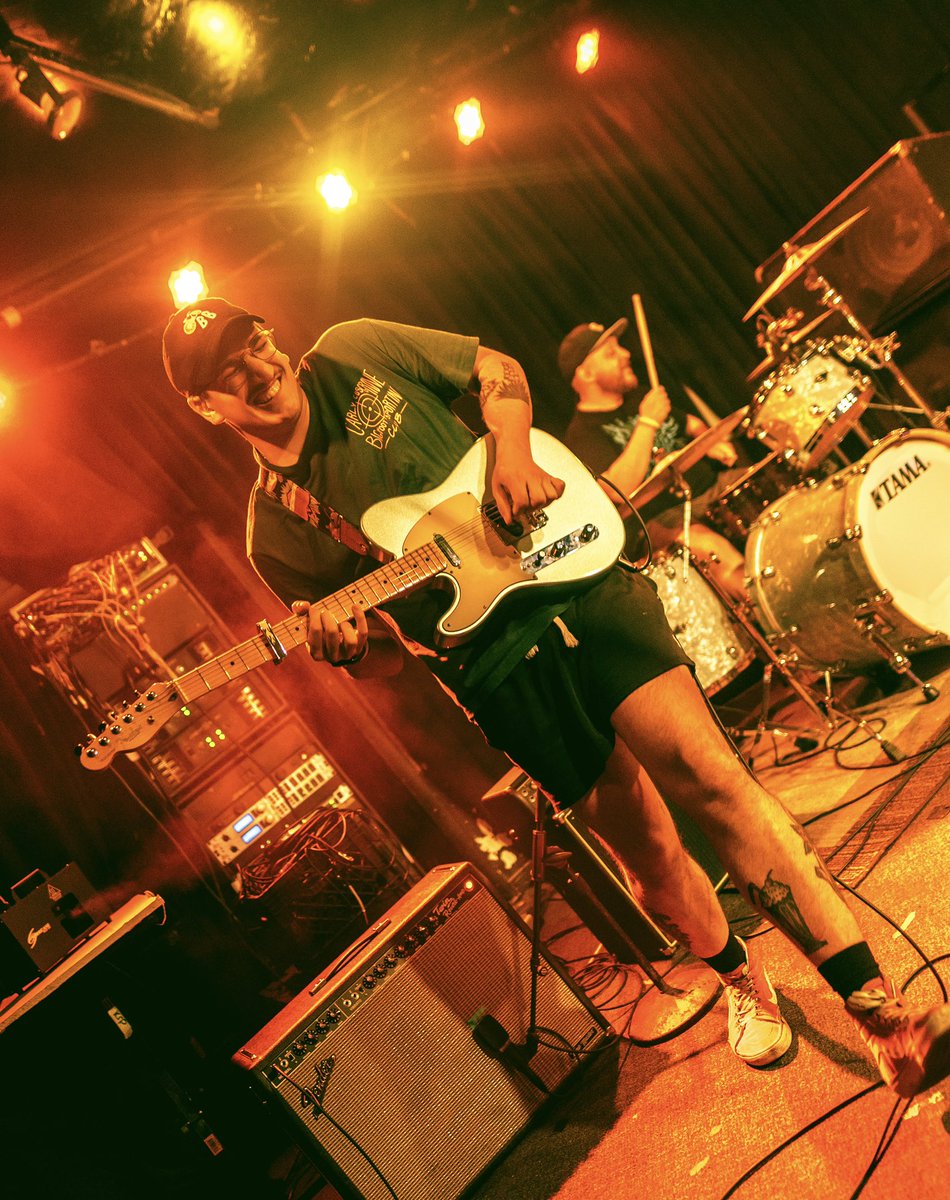 btmbrkt's tweet image. 7/1 - Beat Kitchen - Chicago, IL

Pics by the always amazing @EmoEthie 📸