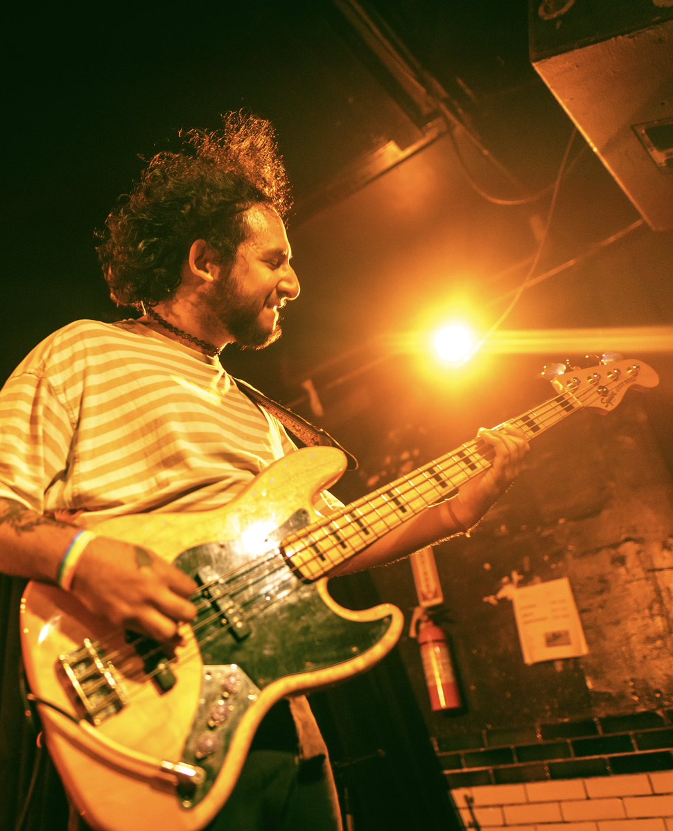 btmbrkt's tweet image. 7/1 - Beat Kitchen - Chicago, IL

Pics by the always amazing @EmoEthie 📸