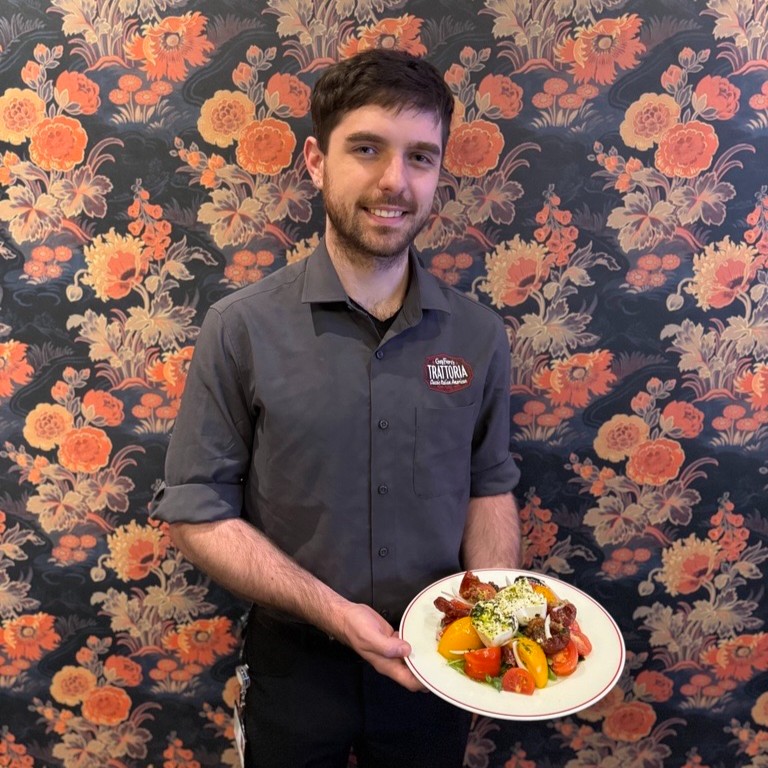 Are you hungry but want to keep it light? Stop in to Guy Fieri's Trattoria and try our delicious Caprese Salad!🥗