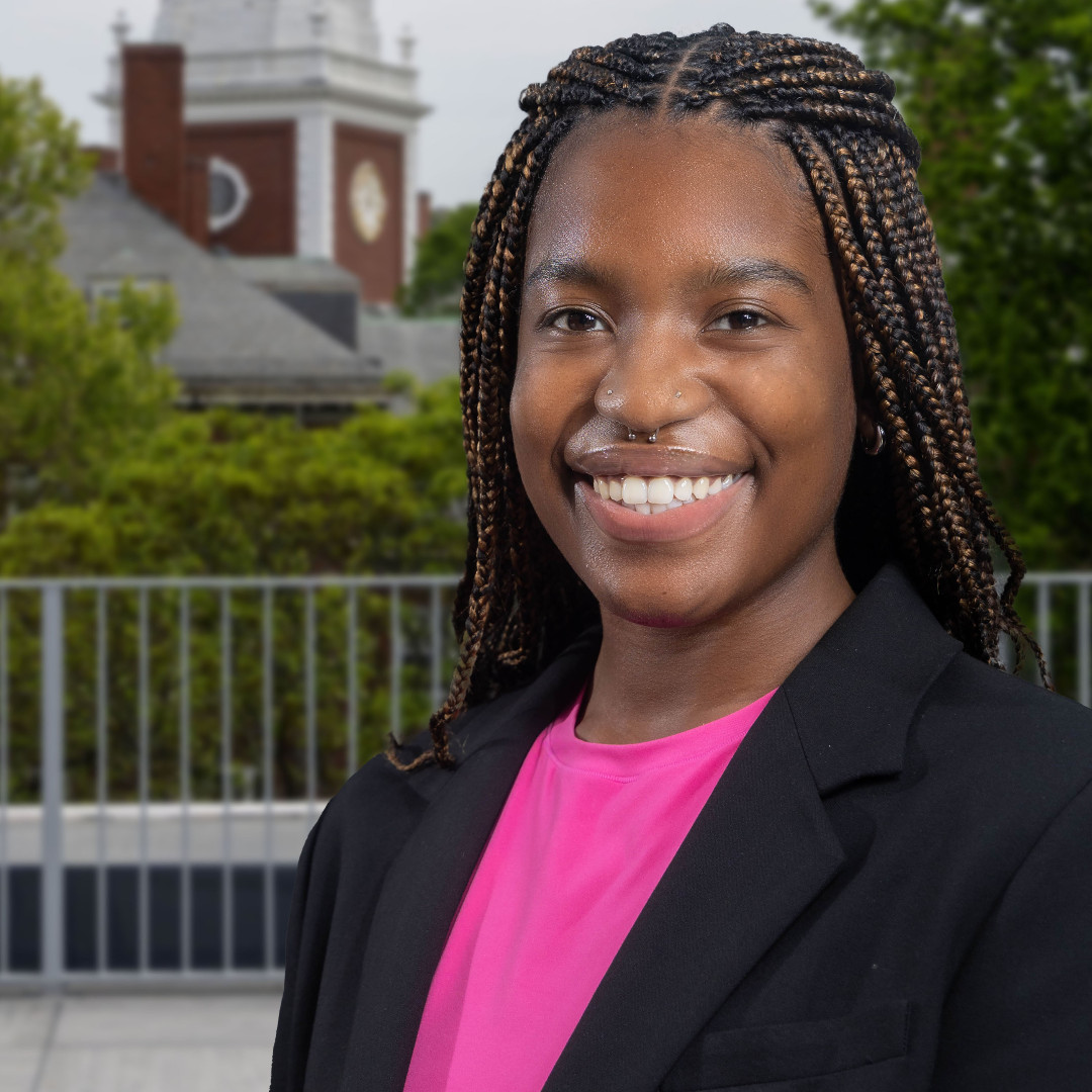 2025 Rappaport Center for Law &amp; Public Policy Fellow Aryssa Harris will serve as editor-in-chief of BU Law Review for the 2025-2026 academic year, making her the 2nd Black woman to lead the BU Law Review in 100 yrs.spr.ly/60414YMeJ

#bostonuniversity #blacklawyers