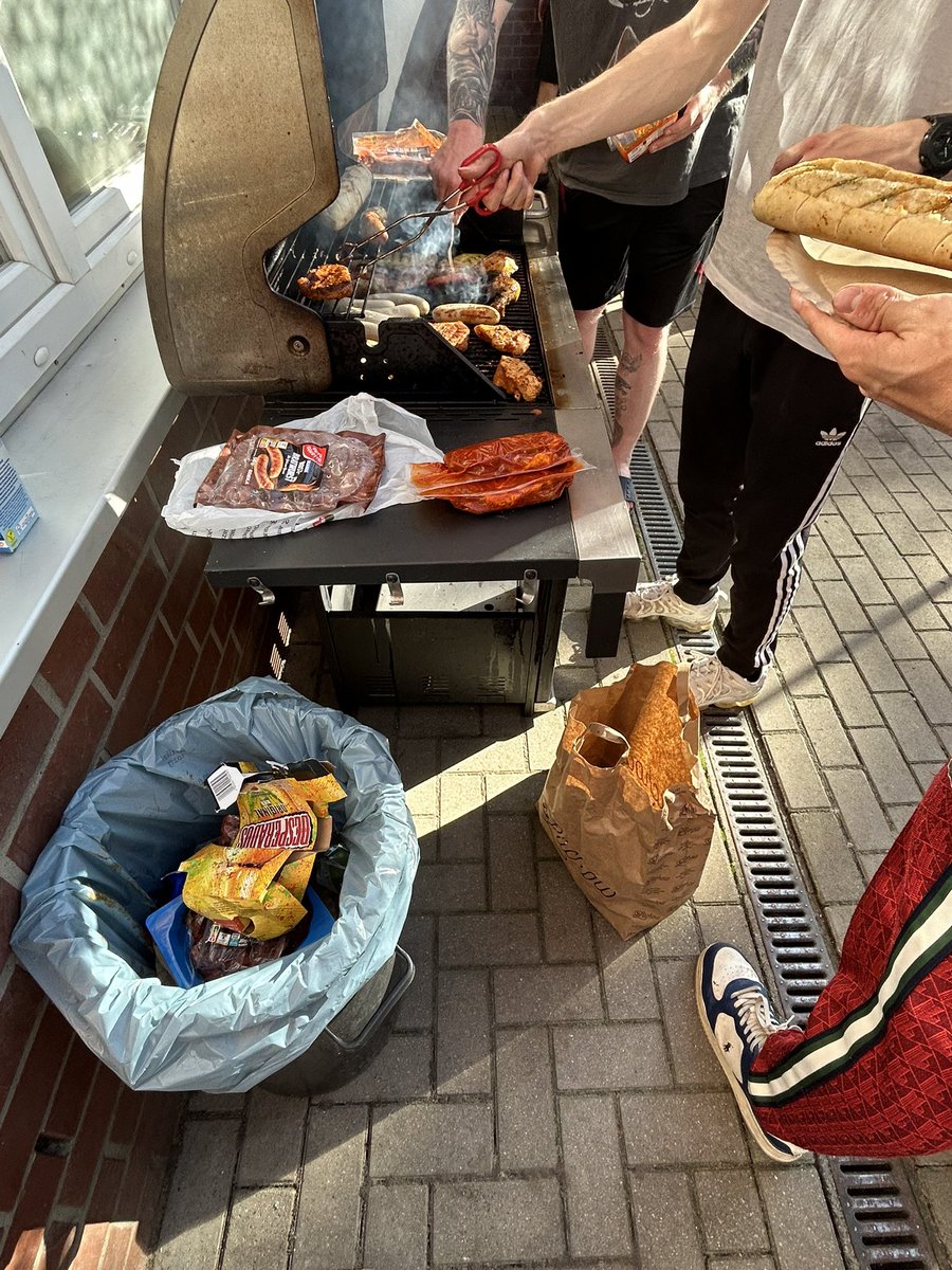 Guys enjoy your life ❤️

Next Sponsorchip Member <a href="/Hanazono_cr/">花園</a> 🙏❤️ Glad to have you here☺️