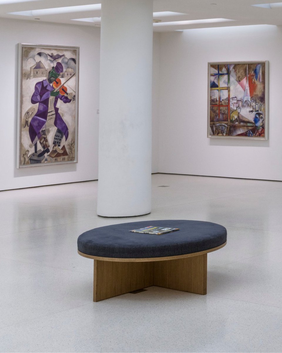 Guggenheim's tweet image. Happy birthday to Marc Chagall, born on this day in 1887 🎂✨
Known for his dreamlike figures and floating forms, Chagall’s influence continues to soar at the Guggenheim. Visitors recently encountered his vibrant work in Harmony and Dissonance: Orphism in Paris," and two of his…