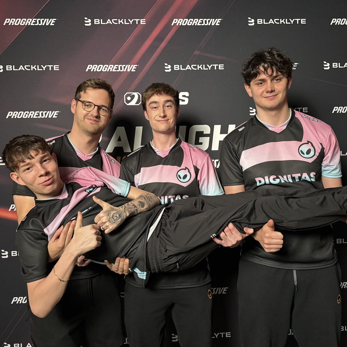 dignitas's tweet image. 10 years of Championships and reunions
Happy Birthday @RocketLeague