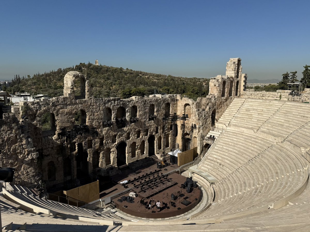 nyy_cate's tweet photo. Truly blessed to have seen this with my own eyes. ππ€
#acropolis #parthenon #erechtheion #odeonofherodesatticus #athina #greece https://t.co/f2o5YoJgr5