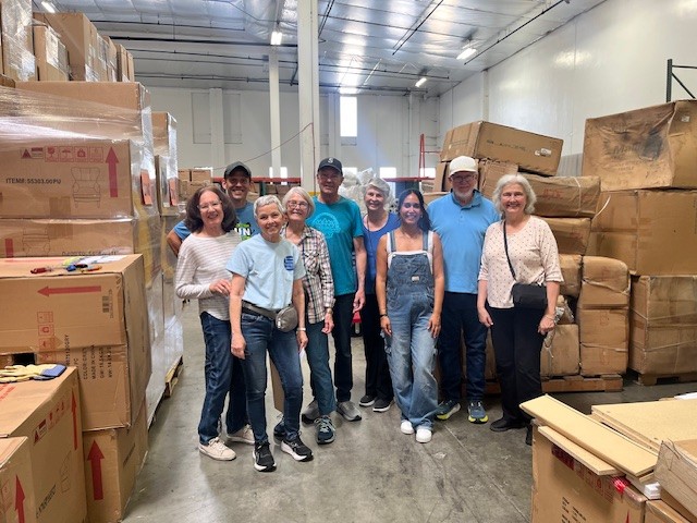 Together, we build opportunity!💙🏠

Thank you to our faith partners- Thrivent, BCP Team, Agape International Spiritual Center, and Habitat LA Long Beach Area Faith Coalition, who have been volunteering with us these last few weeks! ✨🙏