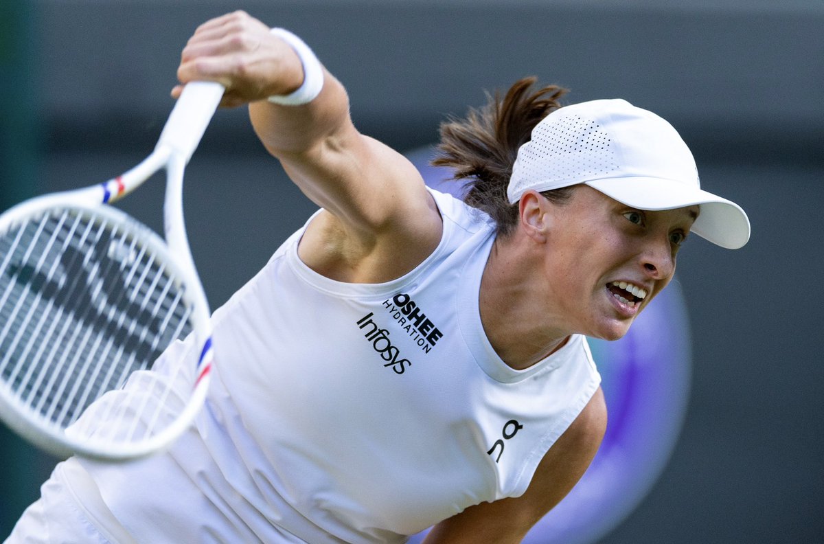 Las 8️⃣ mejores que lucharán por el 🏆.
Los cuartos de final de <a href="/Wimbledon/">Wimbledon</a>. 

🇧🇾 Sabalenka 🆚 Siegemund 🇩🇪 
🇺🇸 Anisimova 🆚 Pavlyuchenkova 🇷🇺 

🇷🇺 Andreeva 🆚 Bencic 🇨🇭 
🇵🇱 Swiatek 🆚 Samsonova 🇷🇺