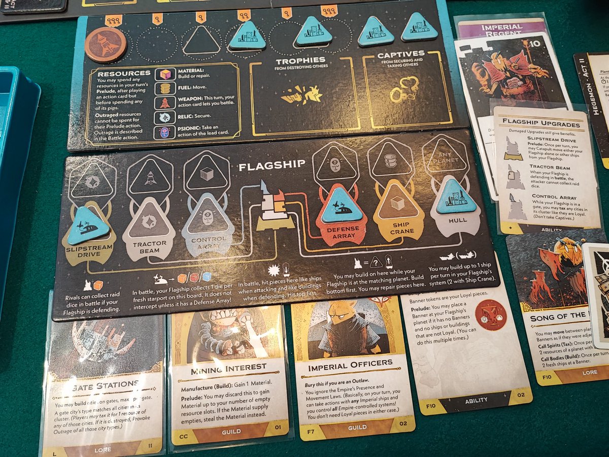 Ayer continuamos la campaña de Arcs. Es muy buen juego y hace bastante falta que salga en español. 
<a href="/JuliusLFairfax/">Juan Luis</a>