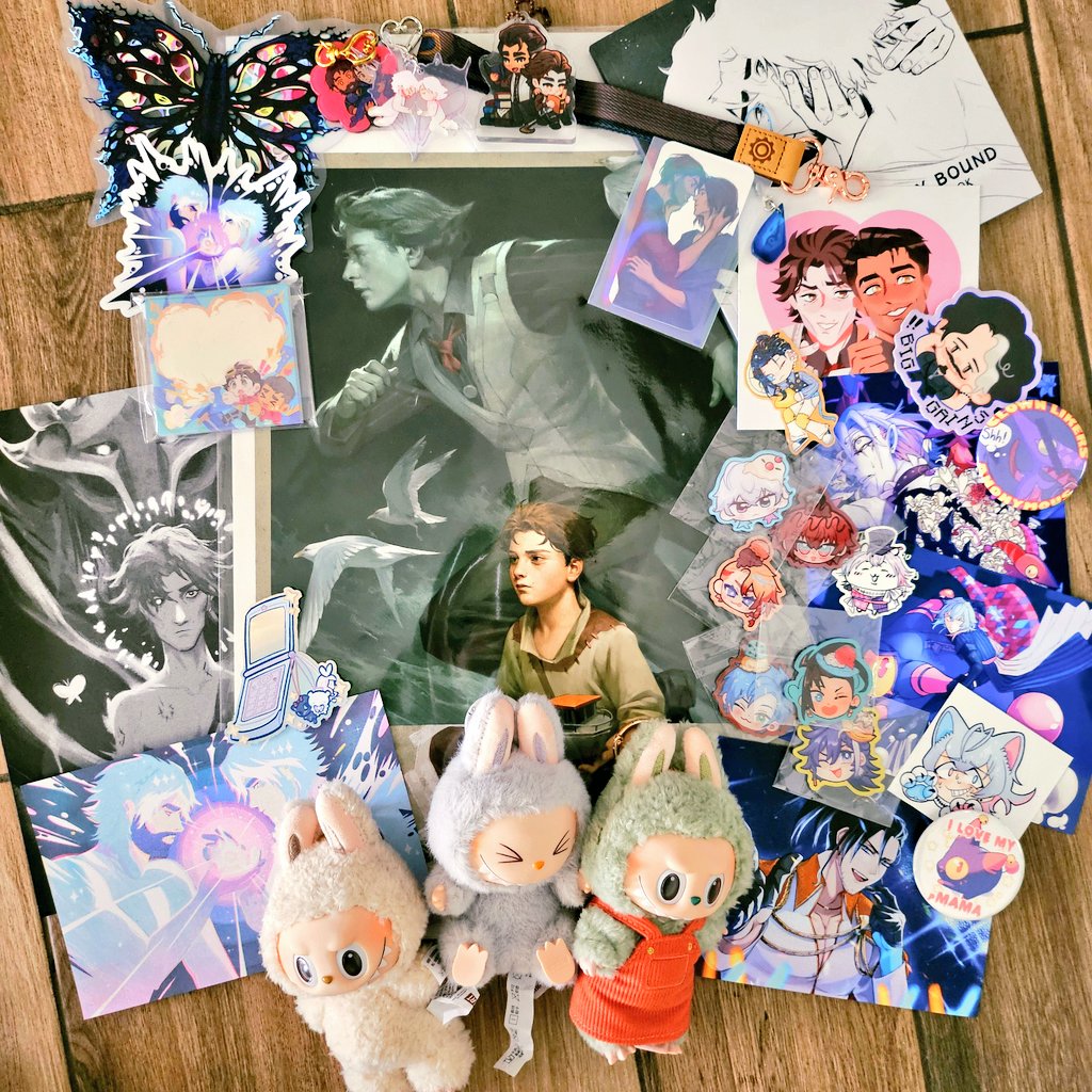 Thank you all for a great AX! Here's my humble haul, I even got to pick up my gallery nucleus print 🙏✨️It was so good saying hi and seeing so many people again ☺️