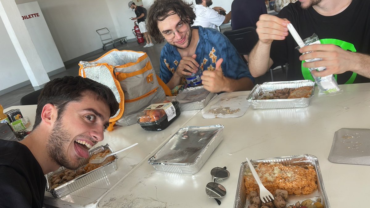 As promised i post my list and mu’s.
Last but not least i want to say thanks to <a href="/BooseMtg/">BOOSE mtg</a>  for the greatest paupergeddon ever (you made us happy 💚🖤) i also had the opportunity to gift <a href="/IslandsInFront/">Skura ⏩ Pauper Polish Nationals 🇵🇱</a> with his lucky charm and to partecipate in Dark LPP MEETING. #paupergeddon