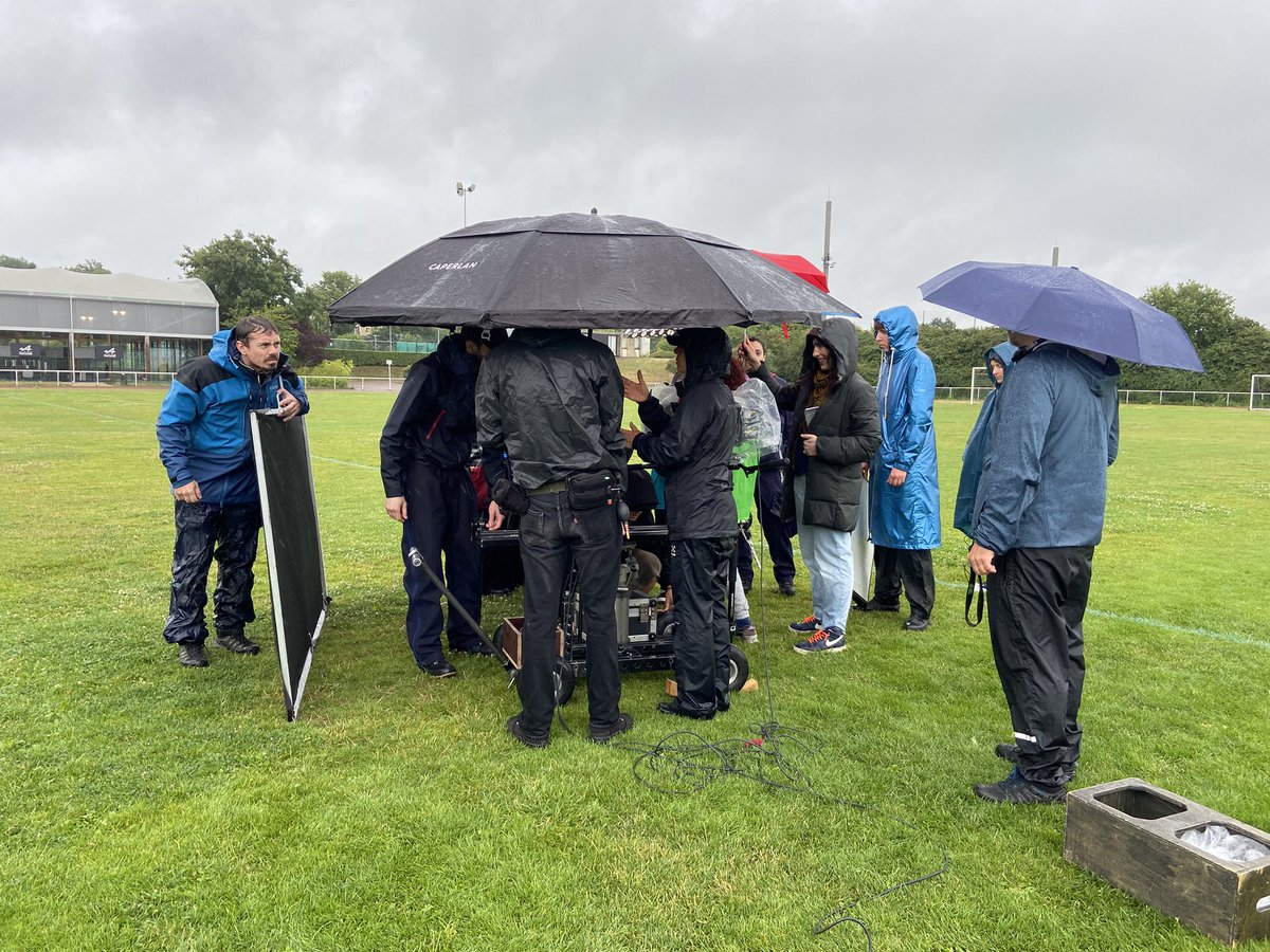 🎬Ça tourne !
🎞️Le deuxième court-metrage que j'ai co-écrit avec mon ❤️ <a href="/benjamin/">benjamin</a>.altur (et le premier comme productrice associée) est en tournage depuis aujourd'hui...
💫Avec au casting Pascal Legitimus Celine Groussard Bernard Pinet Jules Altur-Ortiz Aurelie Vigent