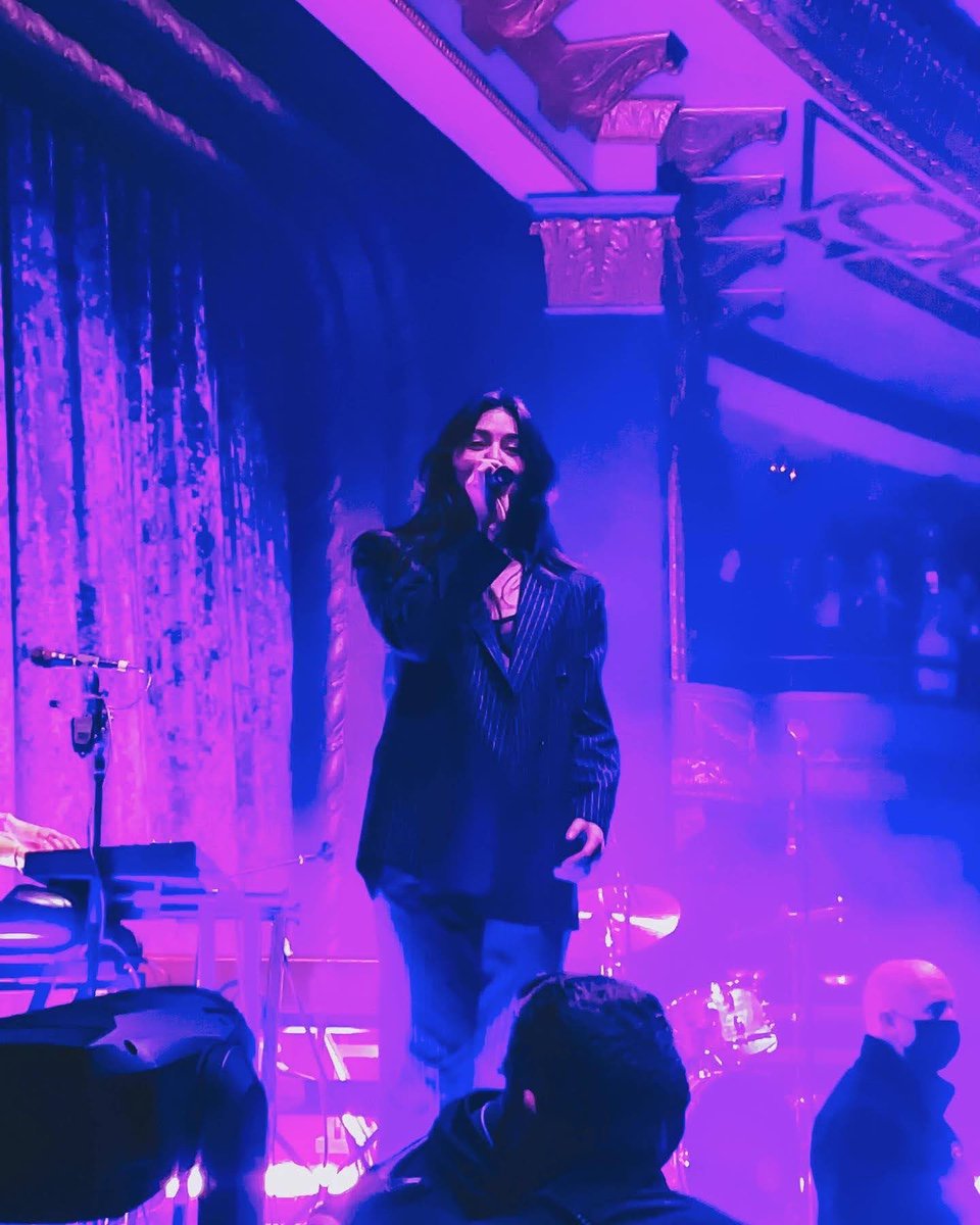 stacie 𝜗𝜚 tweet media