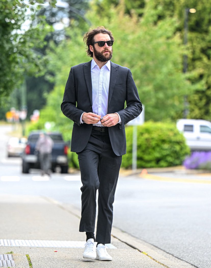 DailyWolly86's tweet photo. Day six of free agency: how long am I going to keep this shit up!?? Nobody knows🙂‍↕️
Wolly walk in for you
#proudlyabbotsford #Canucks #NHLFreeAgency2025 https://t.co/A5cqj3wpKp