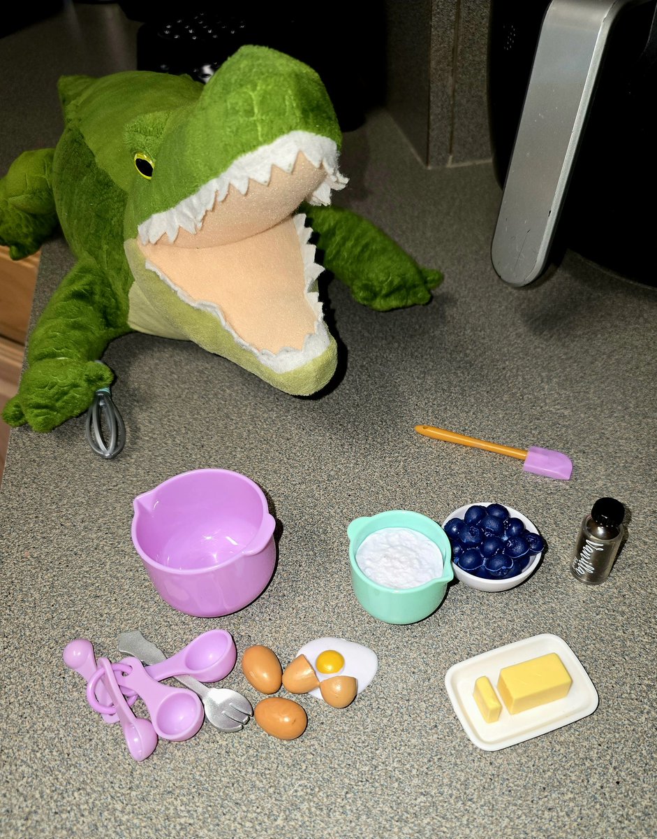 Gus the Gator (@goochlibrary) on Twitter photo Hey Gooch Gators! I'm about to whip up some blueberry muffins. My favorite! I hope you all had an amazing 4th of July. <a href="/goochelementary/">Tom C. Gooch Elementary</a> Hey Gooch Gators! I'm about to whip up some blueberry muffins. My favorite! I hope you all had an amazing 4th of July. <a href="/goochelementary/">Tom C. Gooch Elementary</a>