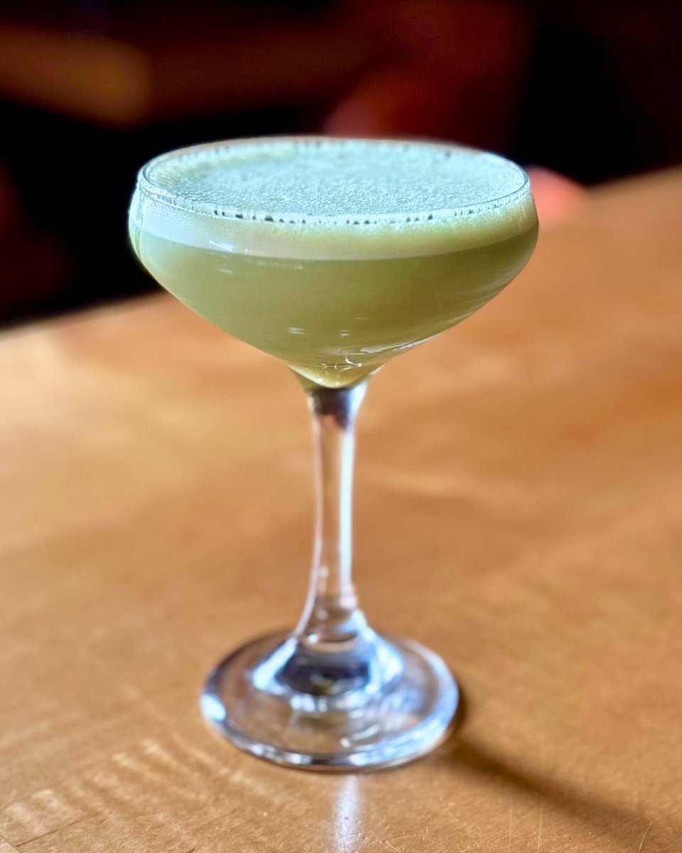 Kiss Me In Kyoto 😚 Introducing a brand new cocktail, crafted by Maddie: Smirnoff Vanilla Vodka, matcha, and O'Reilly's Irish Cream. See you soon, matcha lovers! 💚