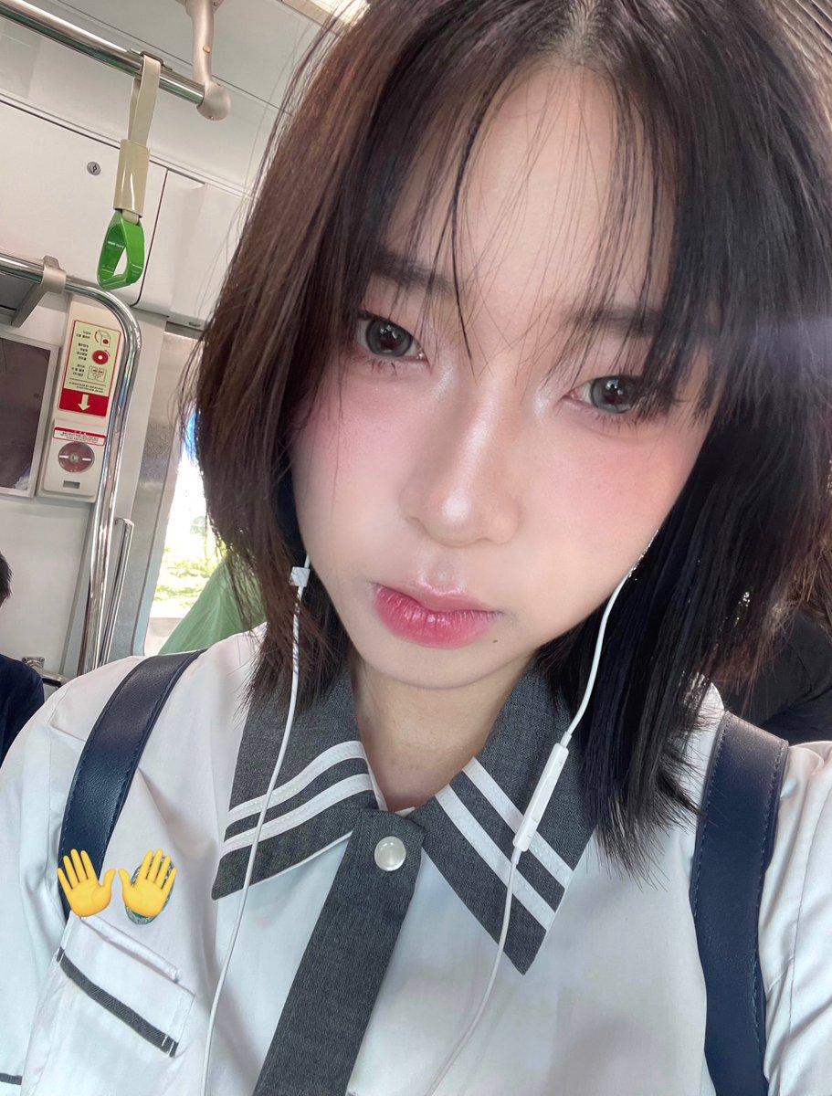 喜呀 (@hiya1997_) on Twitter photo 